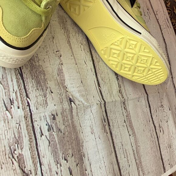 Converse HIGH TOP Unisex SHOE Earth Tone Suede Sneaker - Picture 11 of 16